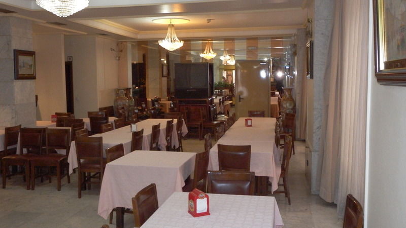 Senorial Hotel Madrid Buitenkant foto