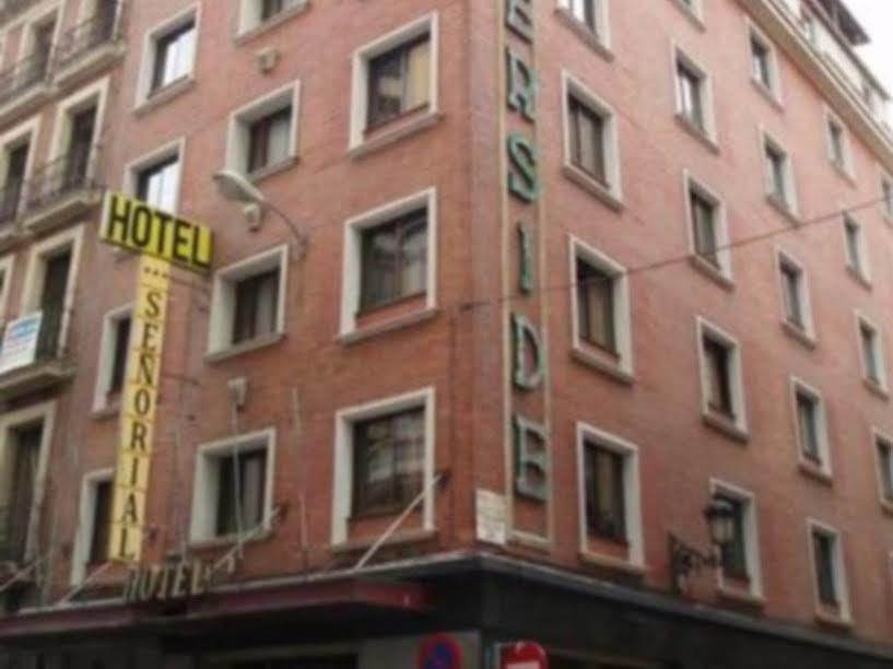Senorial Hotel Madrid Buitenkant foto
