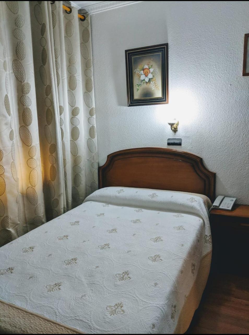 Senorial Hotel Madrid Buitenkant foto